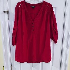 Women's Size 3X "Miss Lili" Cherry Red Blouse with Button Detail GUC ❤️